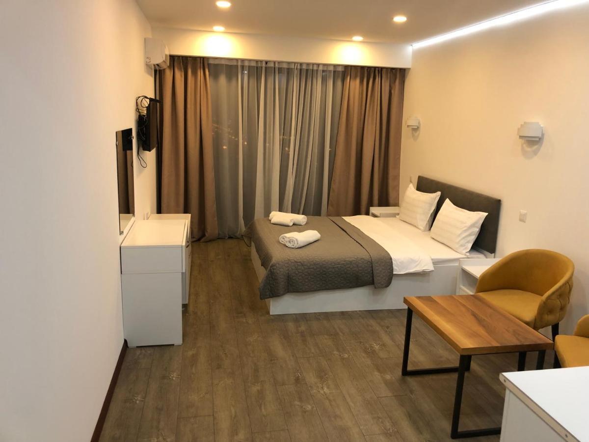 Panorama Beach Tower Батумі Екстер'єр фото